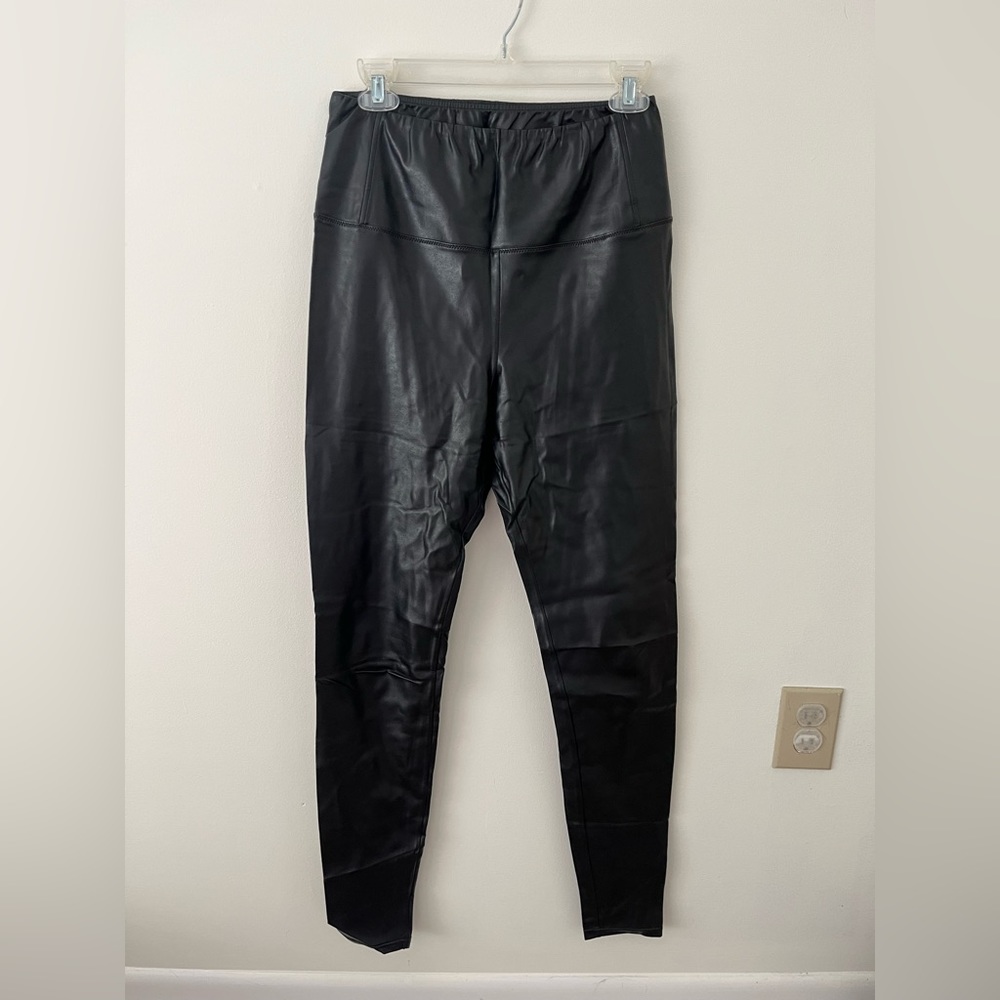 Wilfred Free Aritzia Vegan Leather Leggings